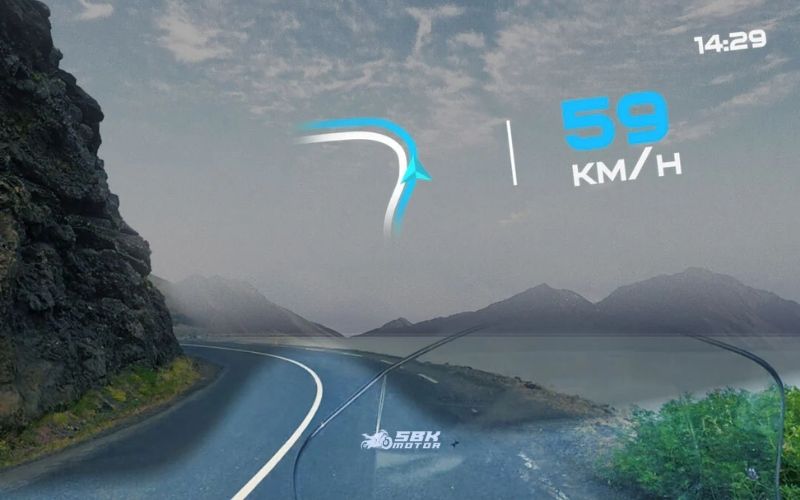 Shoei GT-Air 3 Smart Teknik Özellikler Bu model, akıllı kask anlayışını bir üst seviyeye taşıyan birçok gelişmiş özelliğe sahiptir: Özellik Açıklama HUD Gösterge Sistemi Hız, GPS ve uyarıları göz hizasına yansıtan nano-OLED ekran Kabuk Yapısı AIM kompozit çok katmanlı yapı Güvenlik Sertifikası ECE 22.06 Dış Vizör CNS-1C vizör sistemi + Pinlock desteği Güneş Vizörü QSV-2 dahili güneş vizörü Havalandırma Sistemi Gelişmiş üst-alt hava girişleri, optimize edilen kanallar Aerodinamik Yapı Azaltılmış rüzgâr sürtünmesi ve kaldırma kuvveti İnterkom Uyumluluğu Marka bağımsız, mesh destekli iletişim sistemi Batarya Ömrü 10 saatten uzun kullanım süresi Ağırlık ~1700 g Renk/Beden Seçenekleri S–XXL; mat ve parlak renk seçenekleri Shoei GT-Air 3 Smart Teknik Özellikler Bu model, akıllı kask anlayışını bir üst seviyeye taşıyan birçok gelişmiş özelliğe sahiptir: Özellik Açıklama HUD Gösterge Sistemi Hız, GPS ve uyarıları göz hizasına yansıtan nano-OLED ekran Kabuk Yapısı AIM kompozit çok katmanlı yapı Güvenlik Sertifikası ECE 22.06 Dış Vizör CNS-1C vizör sistemi + Pinlock desteği Güneş Vizörü QSV-2 dahili güneş vizörü Havalandırma Sistemi Gelişmiş üst-alt hava girişleri, optimize edilen kanallar Aerodinamik Yapı Azaltılmış rüzgâr sürtünmesi ve kaldırma kuvveti İnterkom Uyumluluğu Marka bağımsız, mesh destekli iletişim sistemi Batarya Ömrü 10 saatten uzun kullanım süresi Ağırlık ~1700 g Renk/Beden Seçenekleri S–XXL; mat ve parlak renk seçenekleri