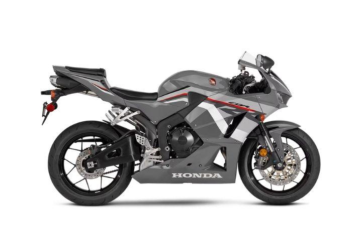 2026 Honda CBR600RR 120hp, 63Nm tork, 250 km/h en yüksek hız