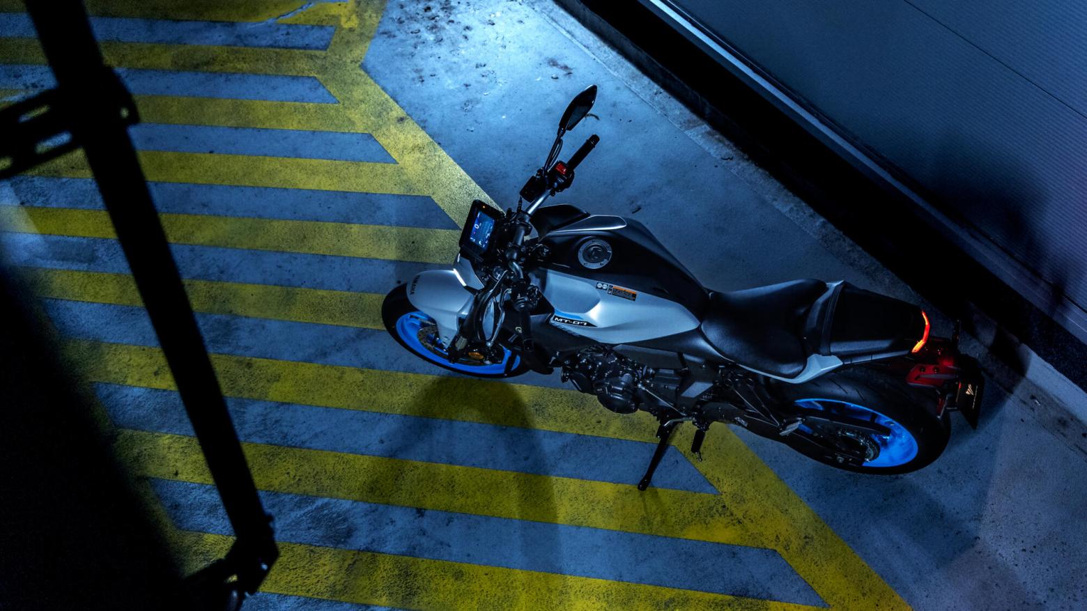 Yamaha MT-07 - 73.4hp, 68Nm tork, 220 km/h en yüksek hız