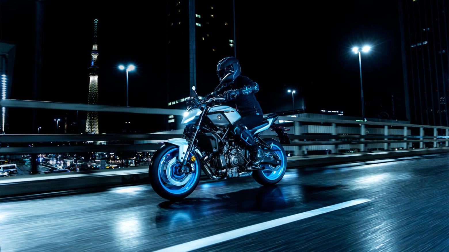 Yamaha MT-07 - 73.4hp, 68Nm tork, 220 km/h en yüksek hız