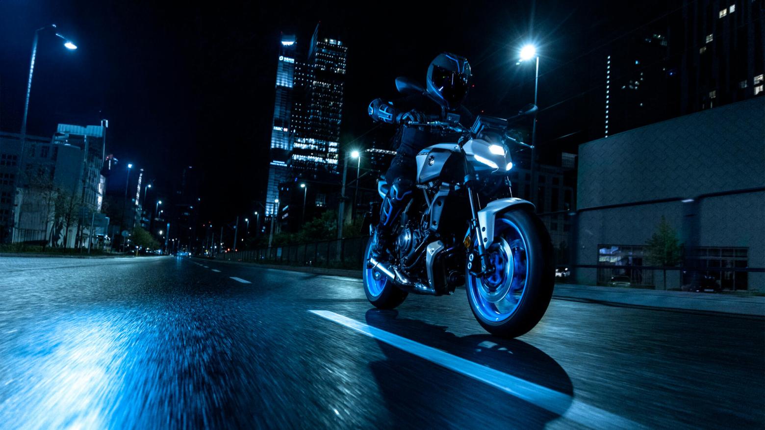 Yamaha MT-07 - 73.4hp, 68Nm tork, 220 km/h en yüksek hız