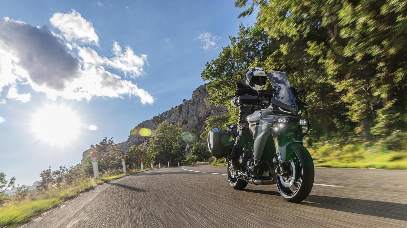 Yamaha TRACER 9 GT Y-AMT - 119hp, 93Nm tork, 250 km/h en yüksek hız