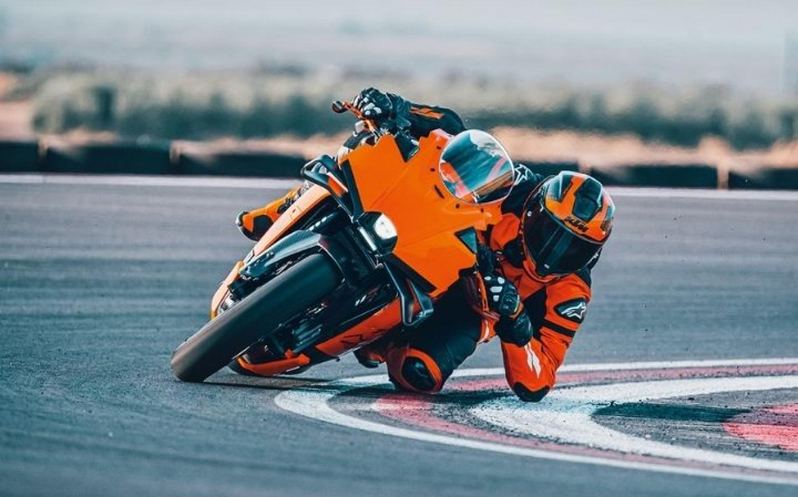 2026 KTM 990 RC R Teknik Özellikleri - Fotoğraf 6 2026 KTM 990 RC R - 130hp, 103Nm tork, 250 km/h en yüksek hız