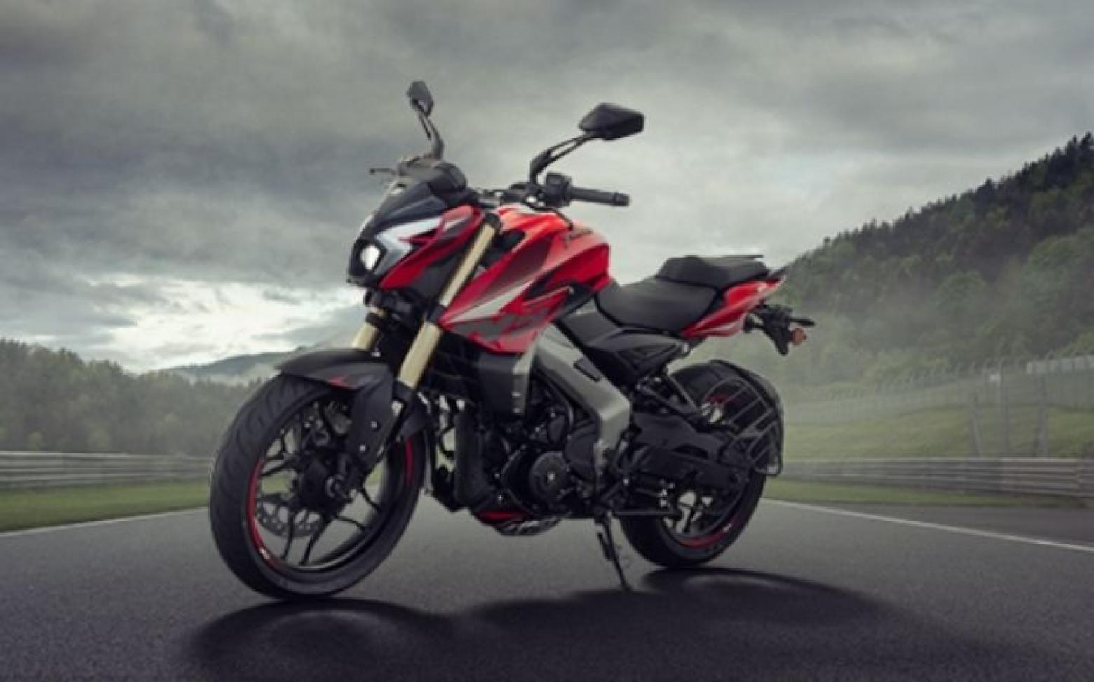 Bajaj Pulsar NS400 Z - 40hp, 35Nm tork, 165 km/h en yüksek hız