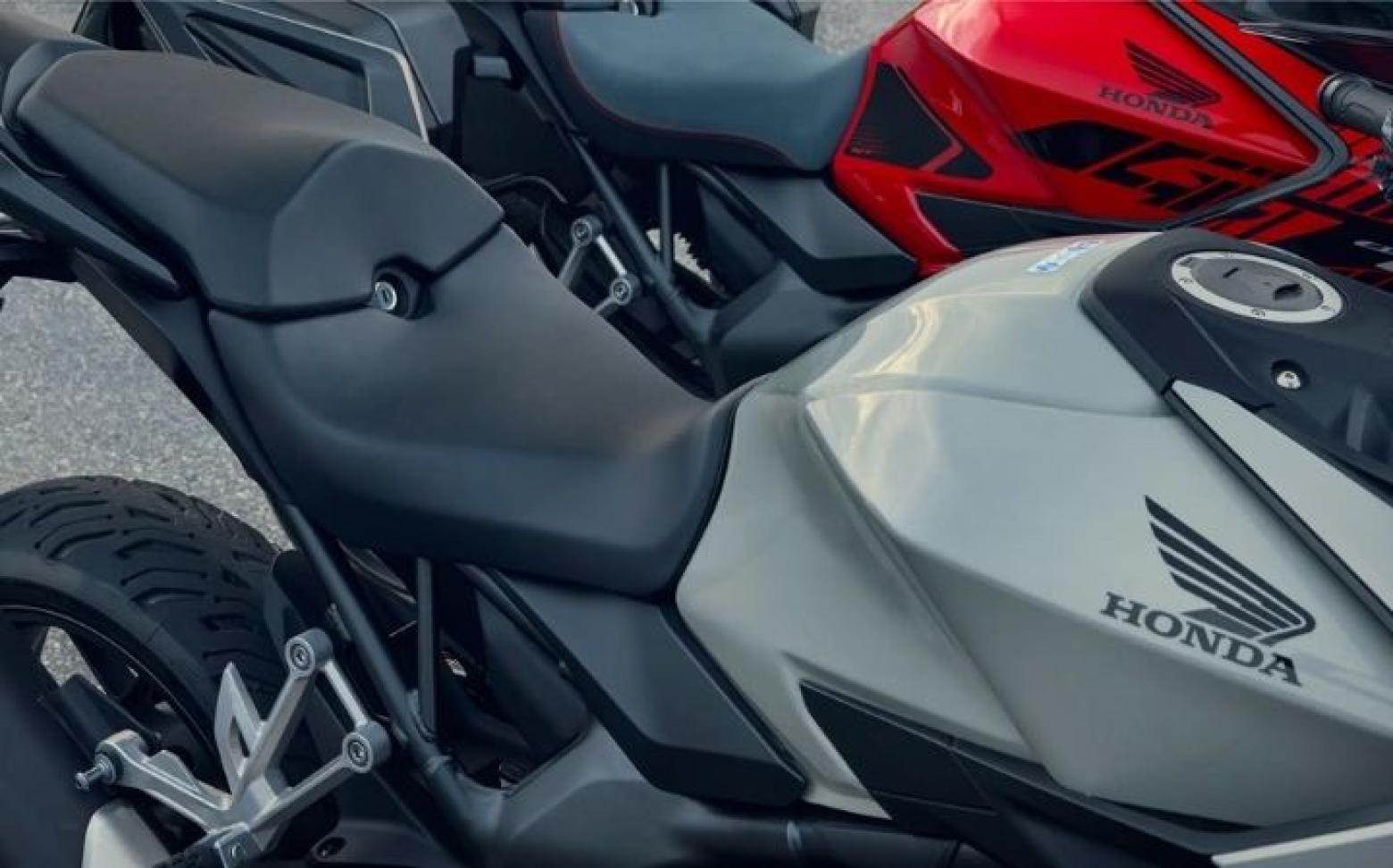 Honda CB1000GT - 150hp, 102Nm tork, 250 km/h en yüksek hız