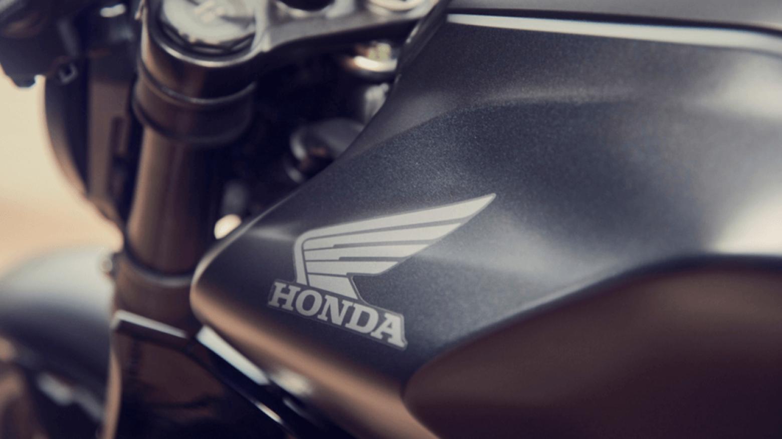 Honda CB250R - 27.6hp, 23Nm tork, 162 km/h en yüksek hız