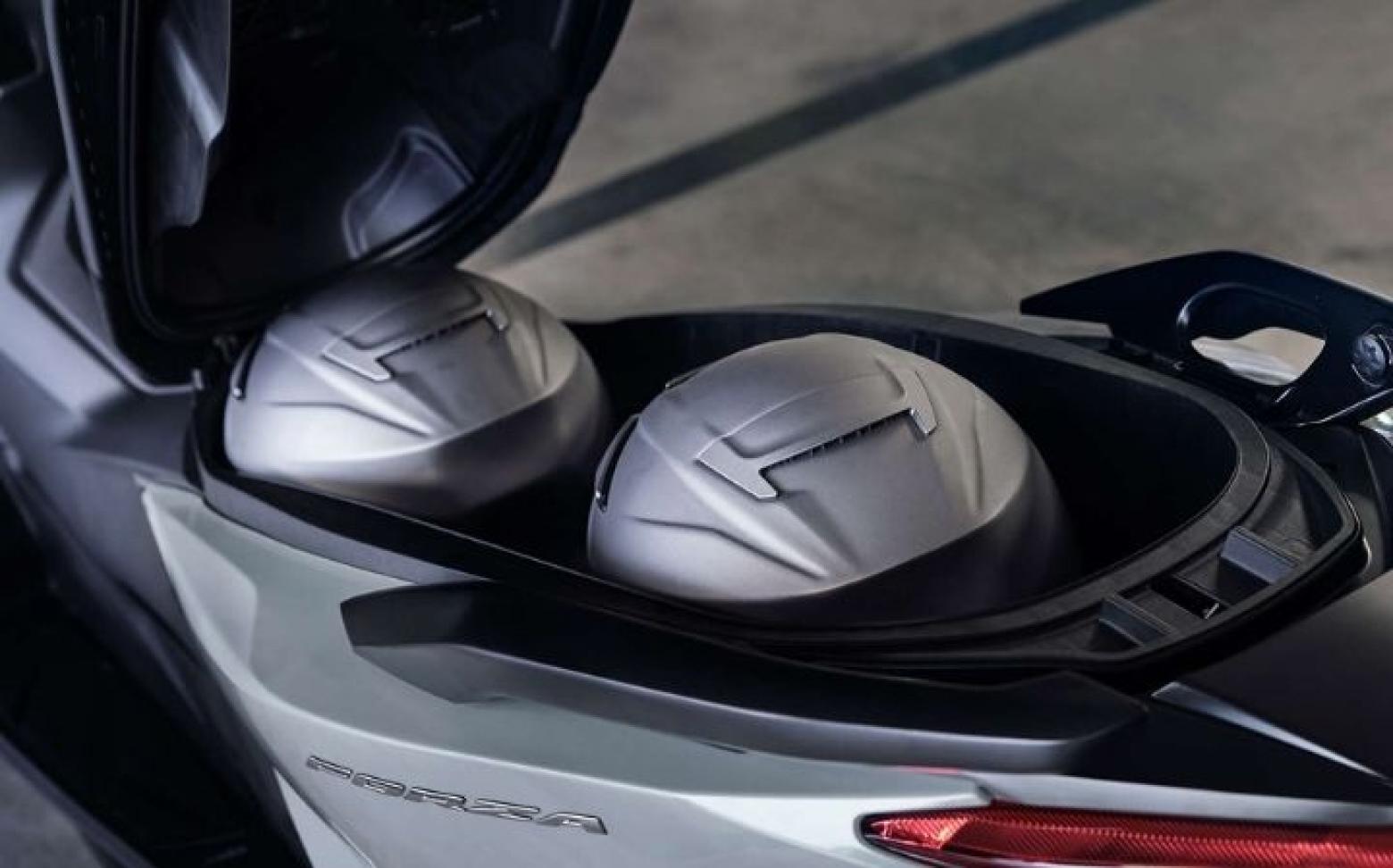 Honda Forza 125 - 14.5hp, 12.3Nm tork, 115 km/h en yüksek hız