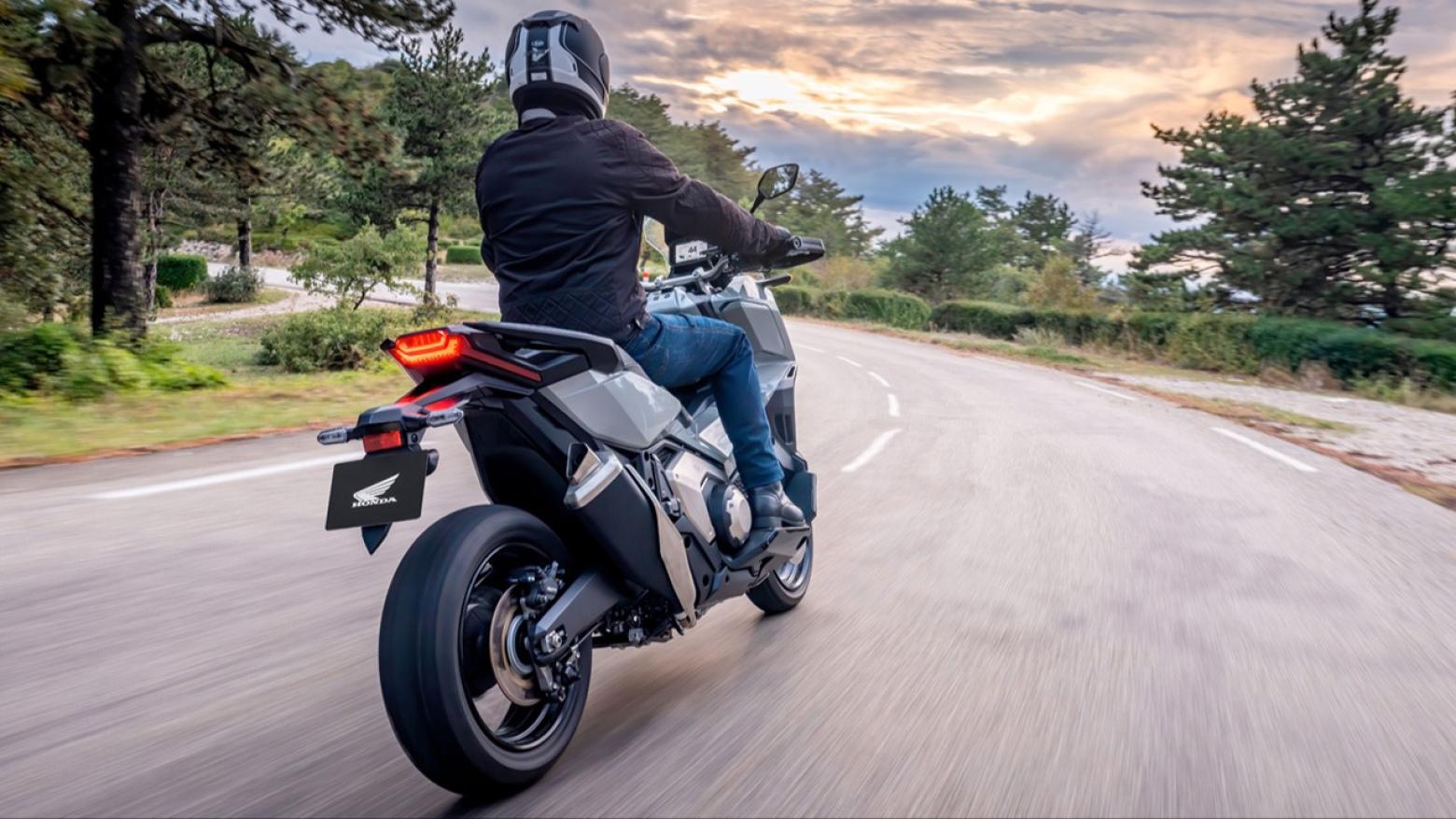 Honda X-ADV 745 - 58.5hp, 69Nm tork, 173 km/h en yüksek hız