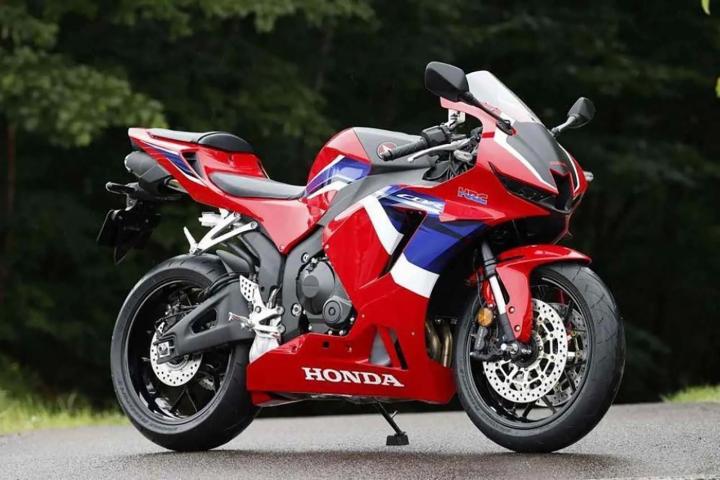 600RR Efsanesi Geri Dönüyor | 2024 Yeni Honda CBR 600RR-SBK MOTOR