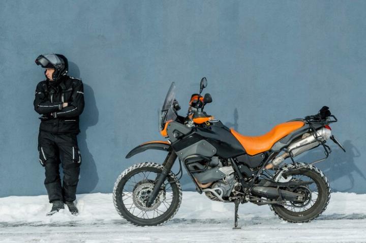 Riscaldamento Manopole, Riscaldamento Sella, Vetri Anteriori, Guanti Invernali per Moto, Giacche e Giubbotti Riscaldati, Giacche Invernali per Moto, Calze e Scarpe Termiche, Abbigliamento Riflettente,-SBK MOTOR