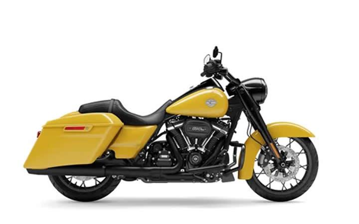 HARLEY DAVİDSON Road King Special Modello della Moto Caratteristiche: Coppia:158nm., Potenza:93hp, Peso:366, Velocità Massima:220, Capacità del Serbatoio: 22.7, Consumo di Combustibile: 6.1, Numero di Cilindri:4, Numero di Valvole: 16