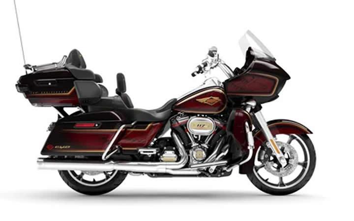 HARLEY DAVİDSON CVO Road Glide Limited Modello della Moto Caratteristiche: Coppia:166nm., Potenza:105hp, Peso:437, Velocità Massima:260, Capacità del Serbatoio: 22.7, Consumo di Combustibile: 6.3, Numero di Cilindri:4, Numero di Valvole: 16