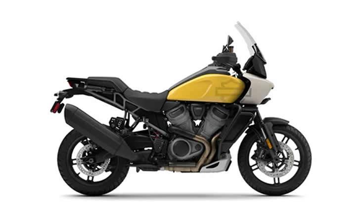 HARLEY DAVİDSON Pan America 1250 Special Modello della Moto Caratteristiche: Coppia:128nm., Potenza:150hp, Peso:258, Velocità Massima:180, Capacità del Serbatoio: 21.2, Consumo di Combustibile: 5.5, Numero di Cilindri:2, Numero di Valvole: 6