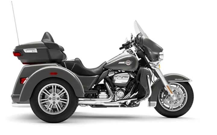HARLEY DAVİDSON Tri Glide Ultra Modello della Moto Caratteristiche: Coppia:159nm., Potenza:87hp, Peso:564, Velocità Massima:220, Capacità del Serbatoio: 22.7, Consumo di Combustibile: 6.8, Numero di Cilindri:4, Numero di Valvole: 16