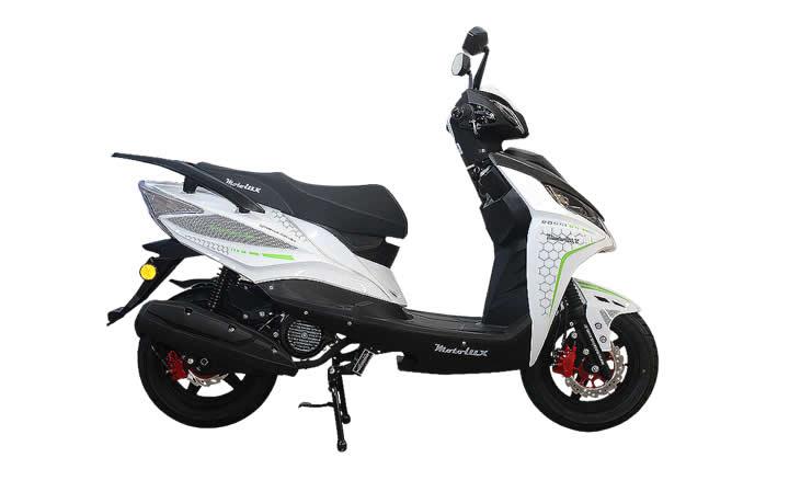 MOTOLUX ROSSİ RS 50 Modello della Moto Caratteristiche: Coppia:3.5nm., Potenza:3.7hp, Peso:90, Velocità Massima:45, Capacità del Serbatoio: 4.5, Consumo di Combustibile: 2.4, Numero di Cilindri:1, Numero di Valvole: 2