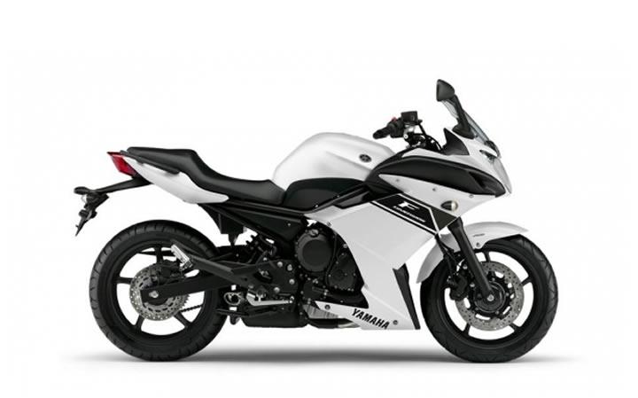 Yamaha XJ6 Diversion F Caratteristiche della Moto