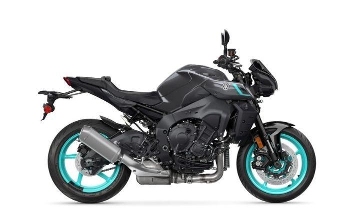 YAMAHA MT-10 Caratteristiche del Modello Moto: Tork:112nm., Güç:166hp, Peso:212, Velocità Massima:290, Capacità del Serbatoio: 17, Consumo di Carburante: 7, Numero di Cilindri:4, Numero di Valvole: 16