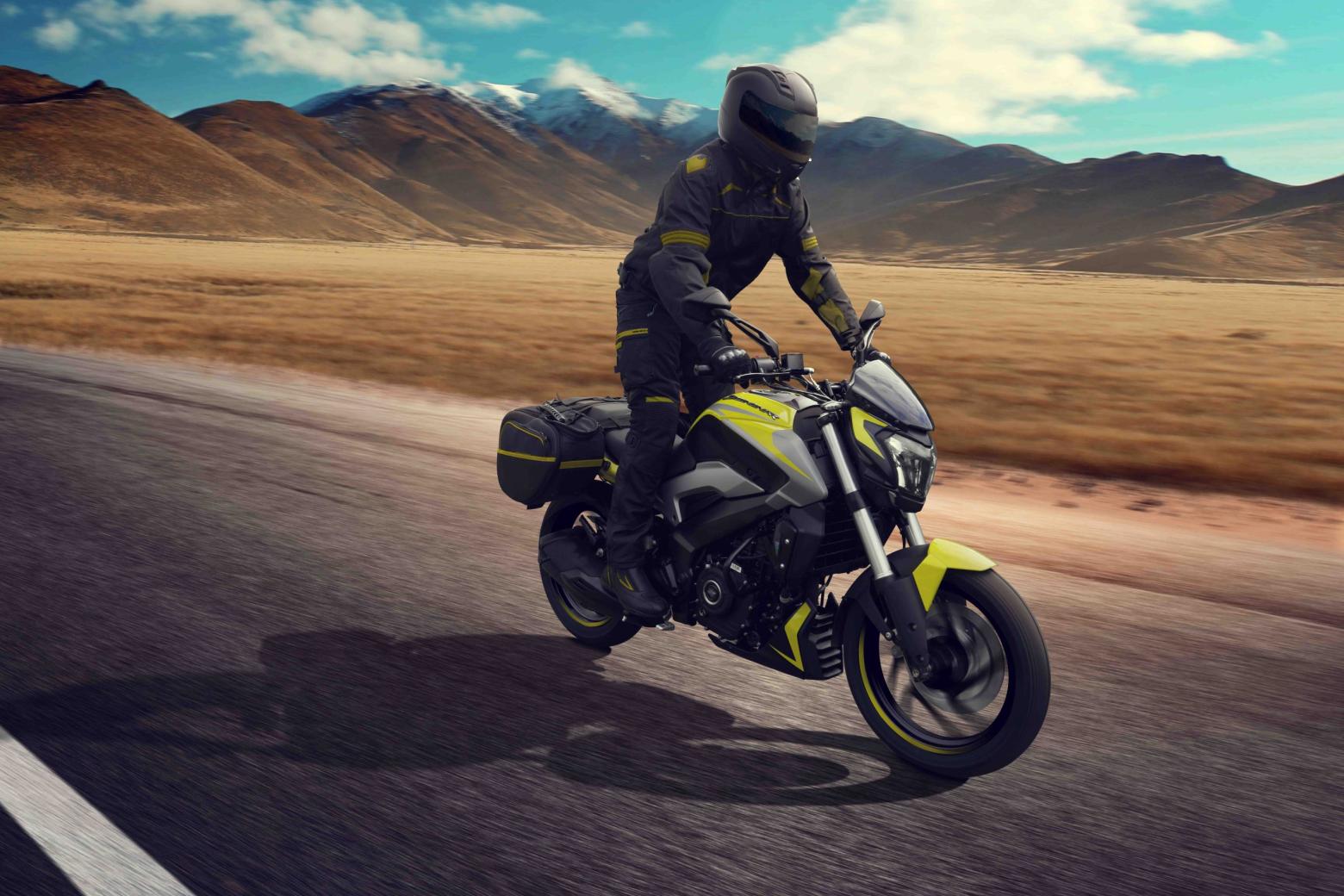 Bajaj Dominar D 250 Motosiklet Özellikleri : Bajaj Dominar D 250 27hp Güç, 23.5nm. Tork, 165km/h Top Speed, 250cc Motor Hacmi,  Fiyat : 172692TL Fiyat, , 180kg Ağırlık, Ön ve Arka ABS (Bybre Fren Kaliperleri) Fren, Ön - Arka(100/80-17 / 130/70-17)