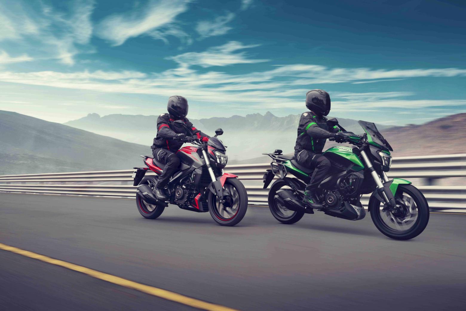 Bajaj Dominar D 400 Motosiklet Özellikleri : Bajaj Dominar D 400 40hp Güç, 35nm. Tork, 175km/h Top Speed, 400cc Motor Hacmi,  Fiyat : 232400TL Fiyat, , 192kg Ağırlık, Ön ve Arka ABS (Bybre Fren Kaliperleri) Fren, Ön - Arka(110/70-17 / 150/60-17)