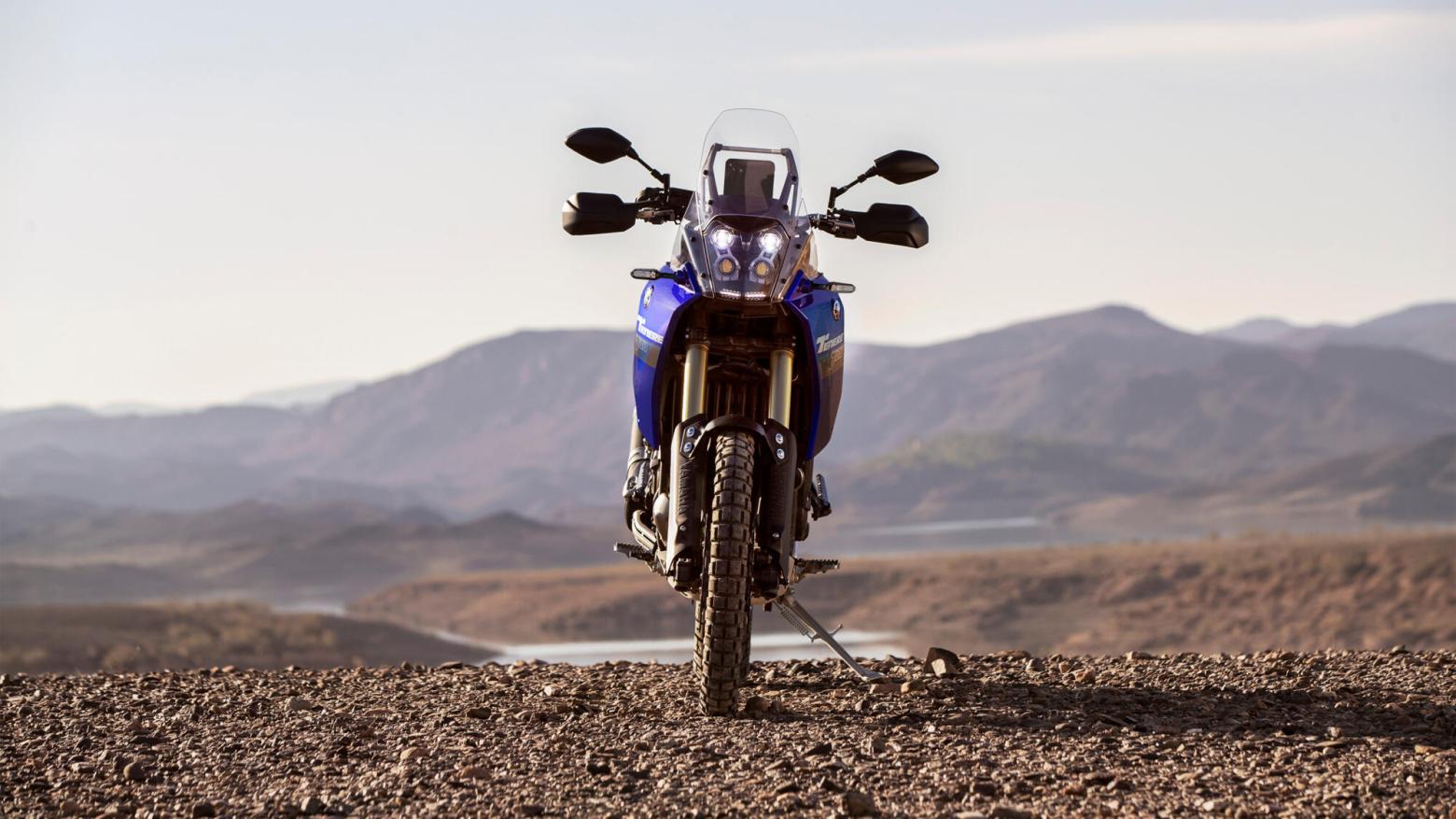 Yamaha Tenere 700 Motosiklet Özellikleri : Yamaha Tenere 700 72.4hp Güç, 68nm. Tork, 210km/h Top Speed, 700cc Motor Hacmi,  Fiyat : 548500TL Fiyat, , 205kg Ağırlık, Hidrolik çift disk, Ø 282 mm, Hidrolik tek disk, Ø 245 mm Fren, 90/90 - 21 M/C 54V, 150/70 R 18 M/C 70V